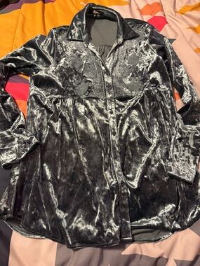 ANDREE BY UNIT Crushed Velvet Button-Front Jacket - Black